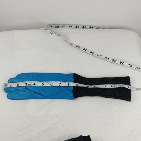 Vintage Suede Mod Retro Fun BLUE Lined Gloves Size Medium - Picture 11 of 14